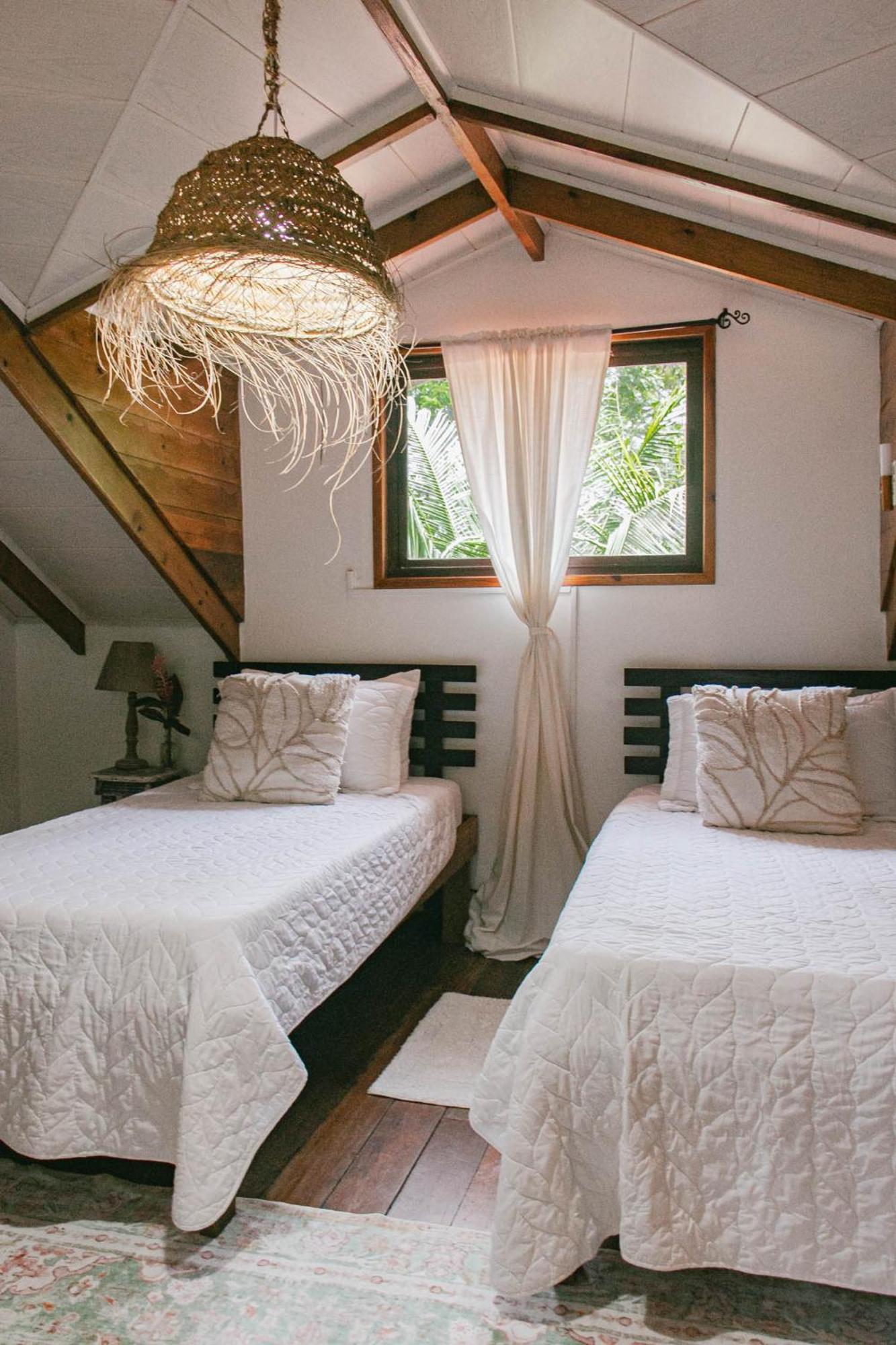 Casa De Mono Bocas Bed and Breakfast Big Creek Buitenkant foto
