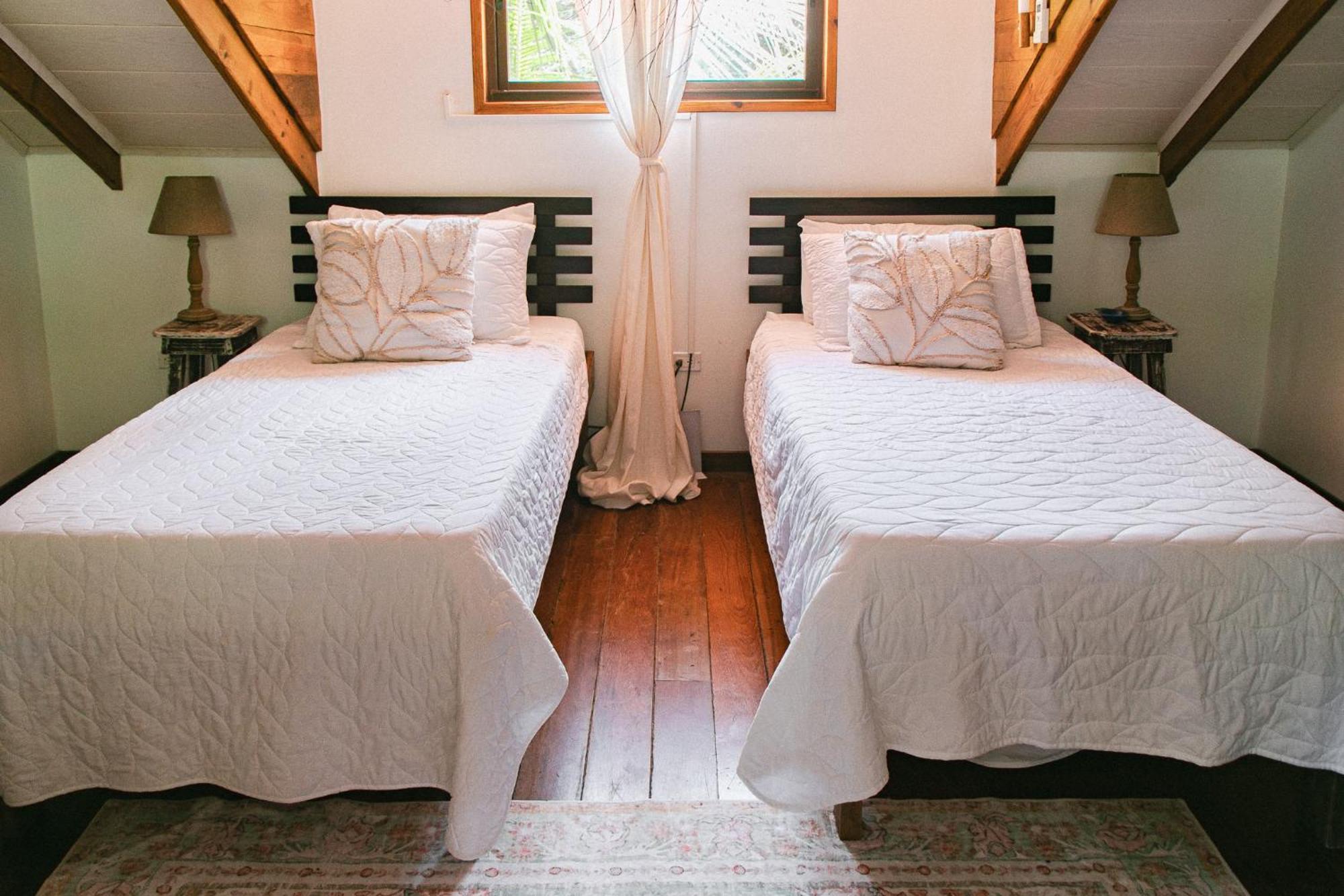 Casa De Mono Bocas Bed and Breakfast Big Creek Buitenkant foto